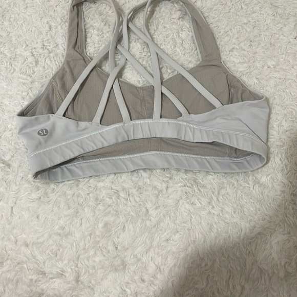 Lululemon athletic Women's Gray and cream Sports Bra - Picture 8 of 8